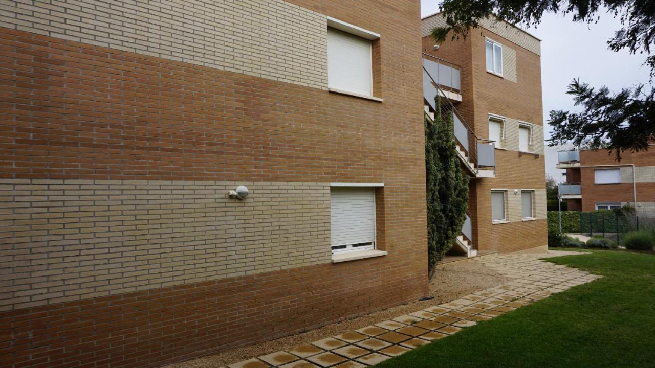 Encantador Apartamento Familiar 4 Px Con Terraza, Parking Y Wi-Fi En Льянсса Экстерьер фото